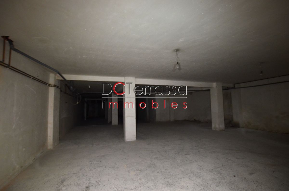 For sale of commercial in Terrassa