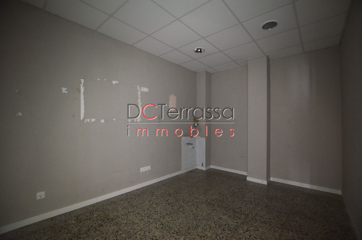 For rent of commercial in Terrassa