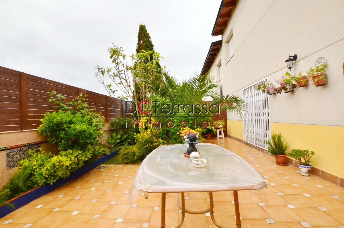 For sale of house in Terrassa