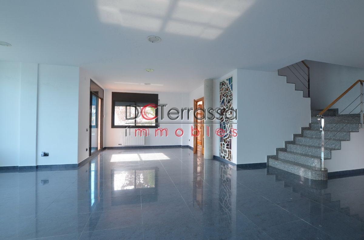 For sale of house in Terrassa