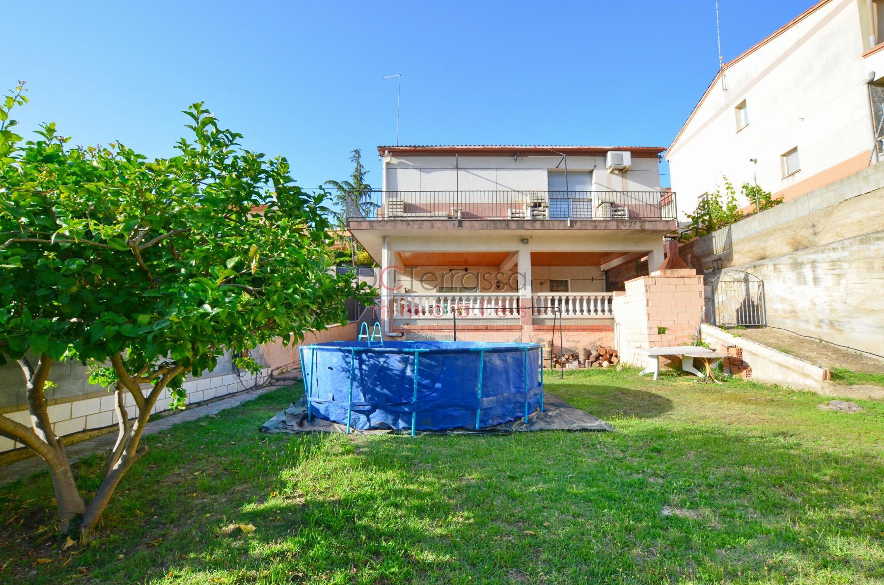 For sale of house in Terrassa