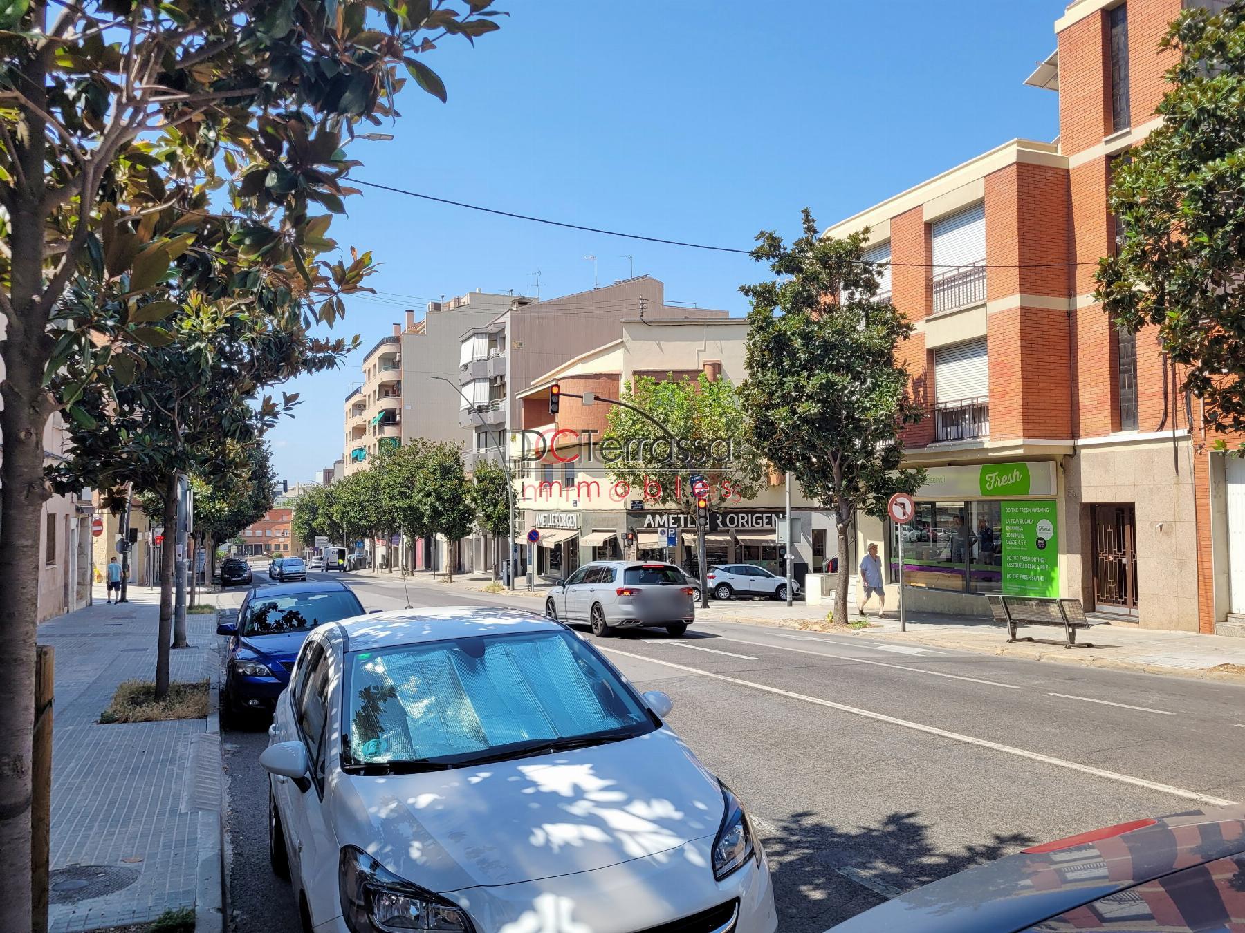 For rent of commercial in Terrassa