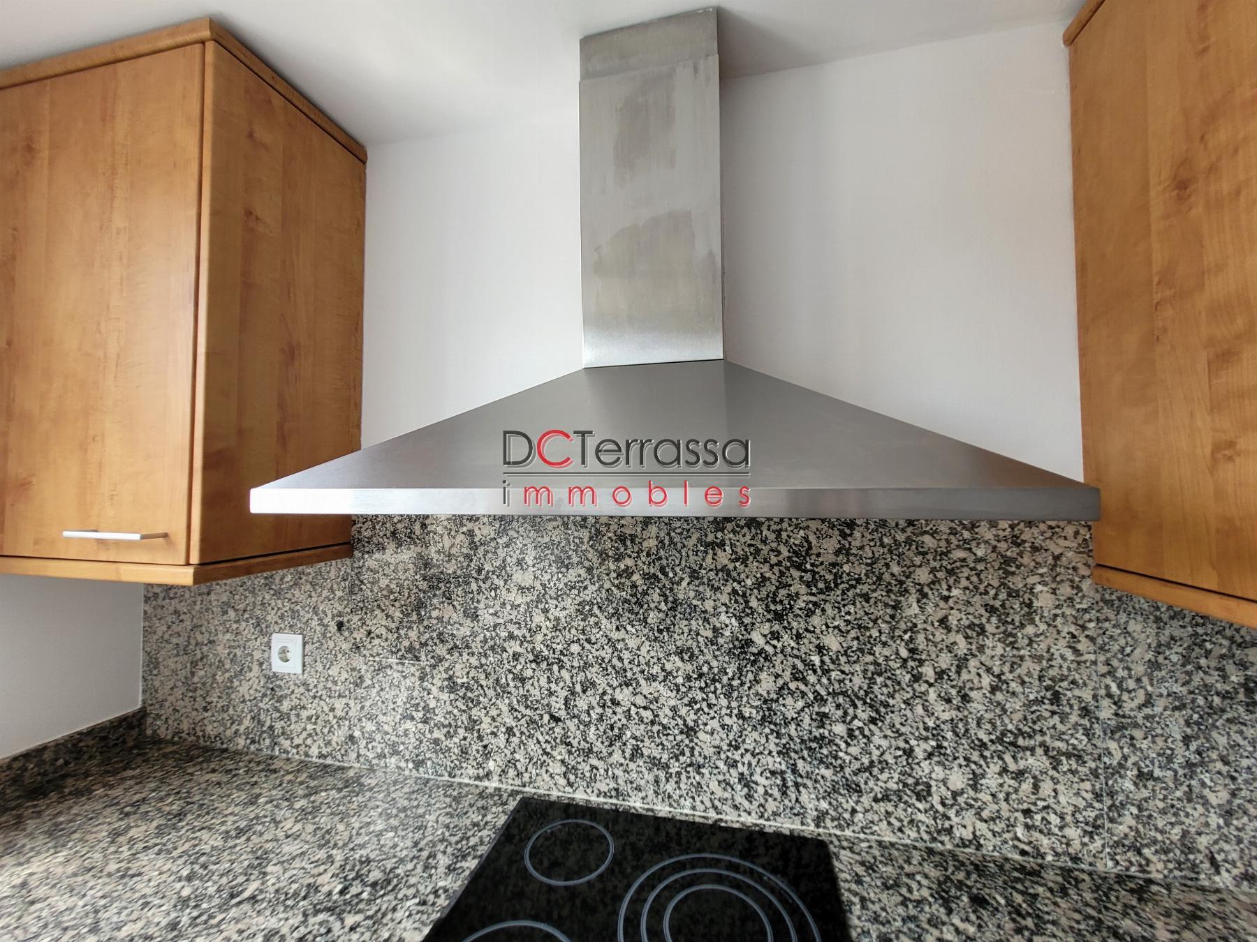 For sale of duplex in Terrassa