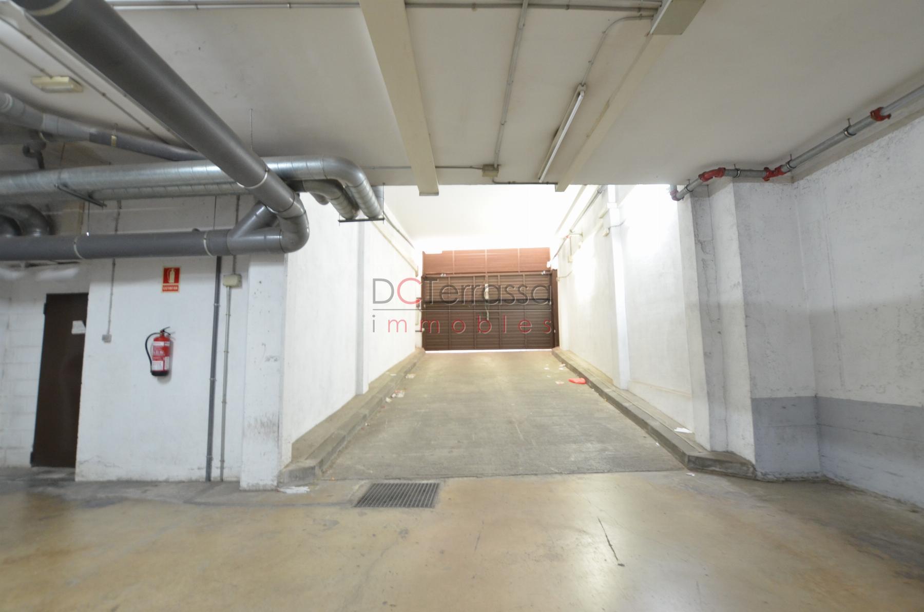 For sale of duplex in Terrassa