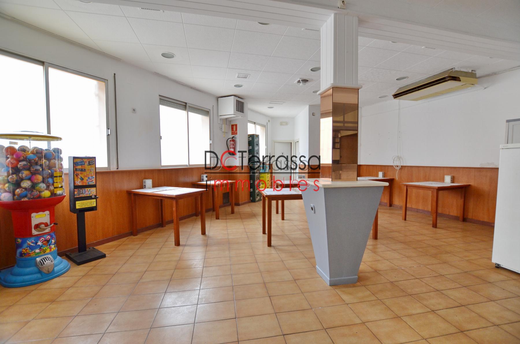 For sale of commercial in Terrassa