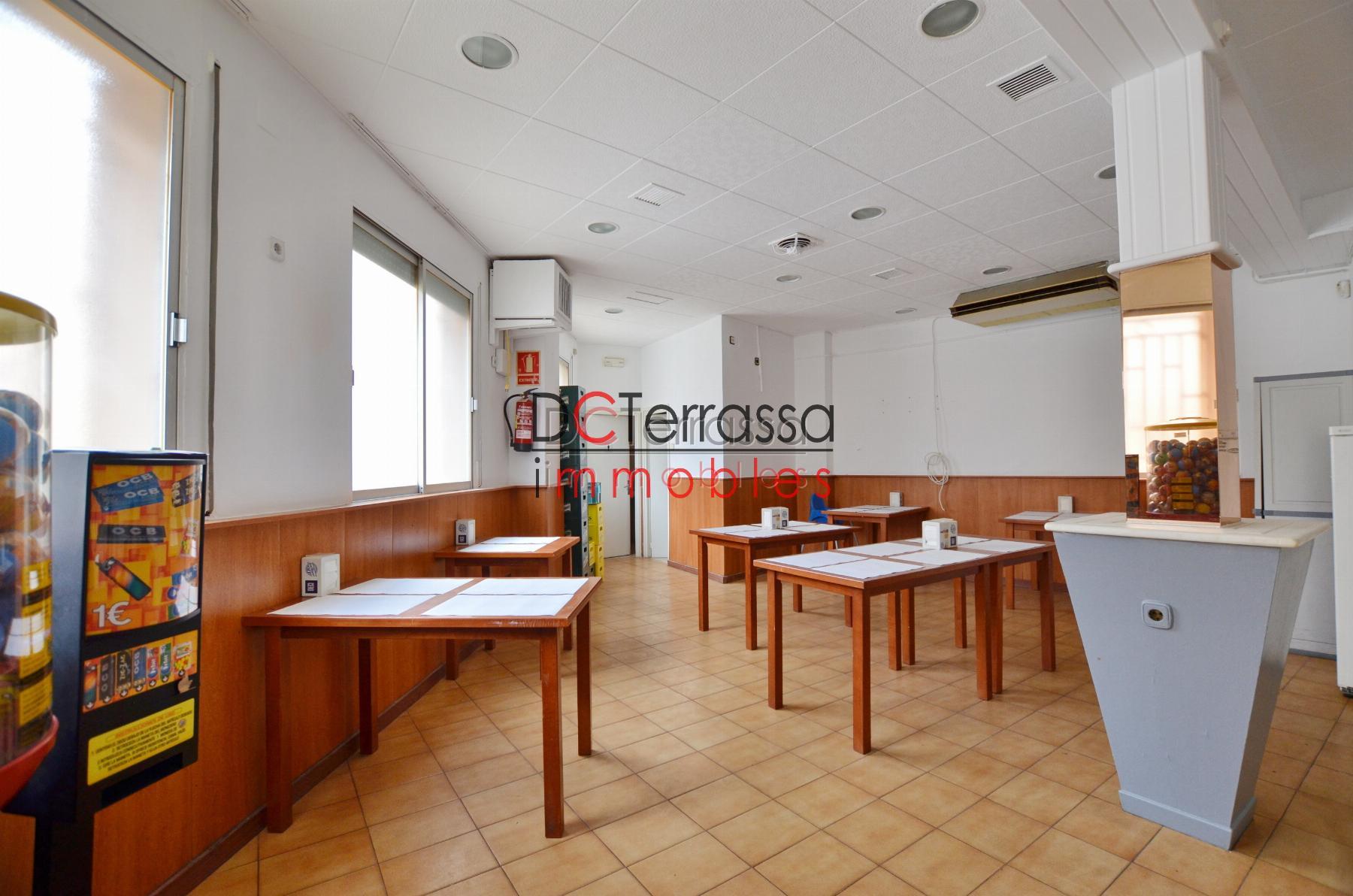 For sale of commercial in Terrassa