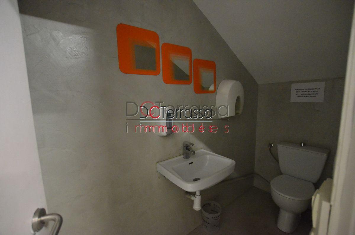 For rent of commercial in Terrassa