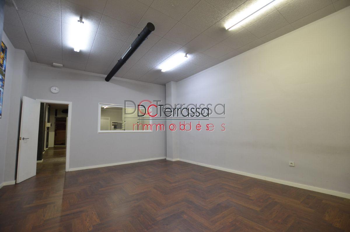 For rent of commercial in Terrassa