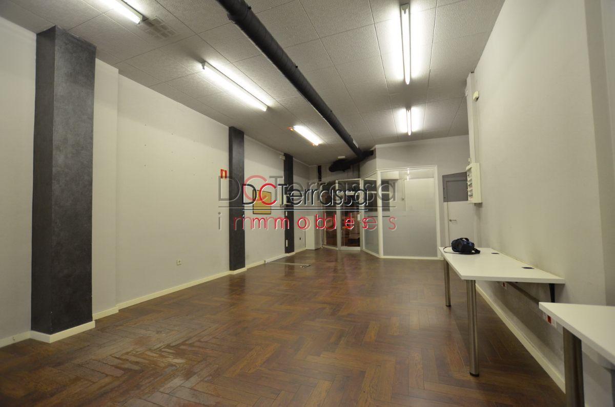 For rent of commercial in Terrassa