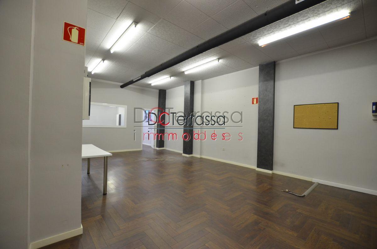 For rent of commercial in Terrassa