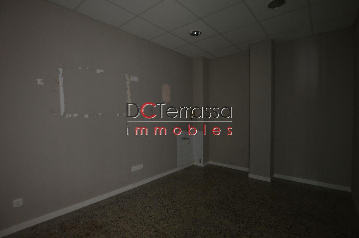 For sale of commercial in Terrassa