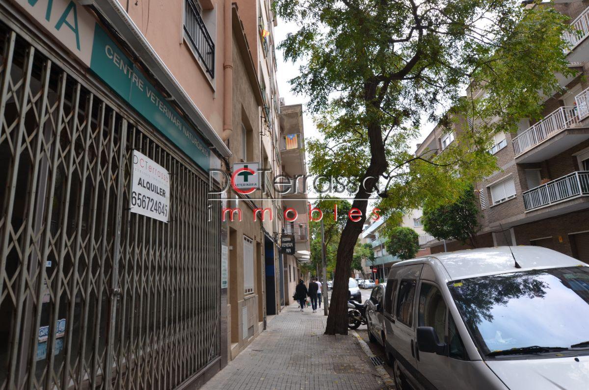 For sale of commercial in Terrassa