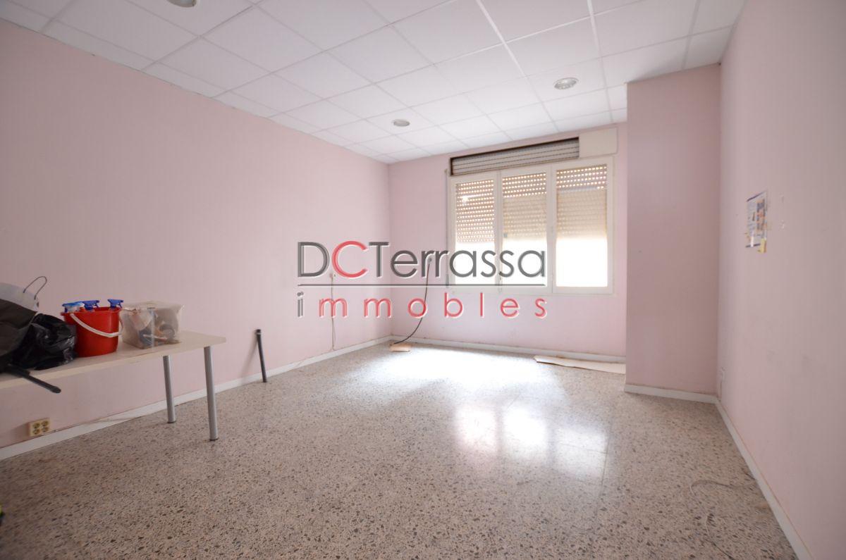 For rent of commercial in Terrassa