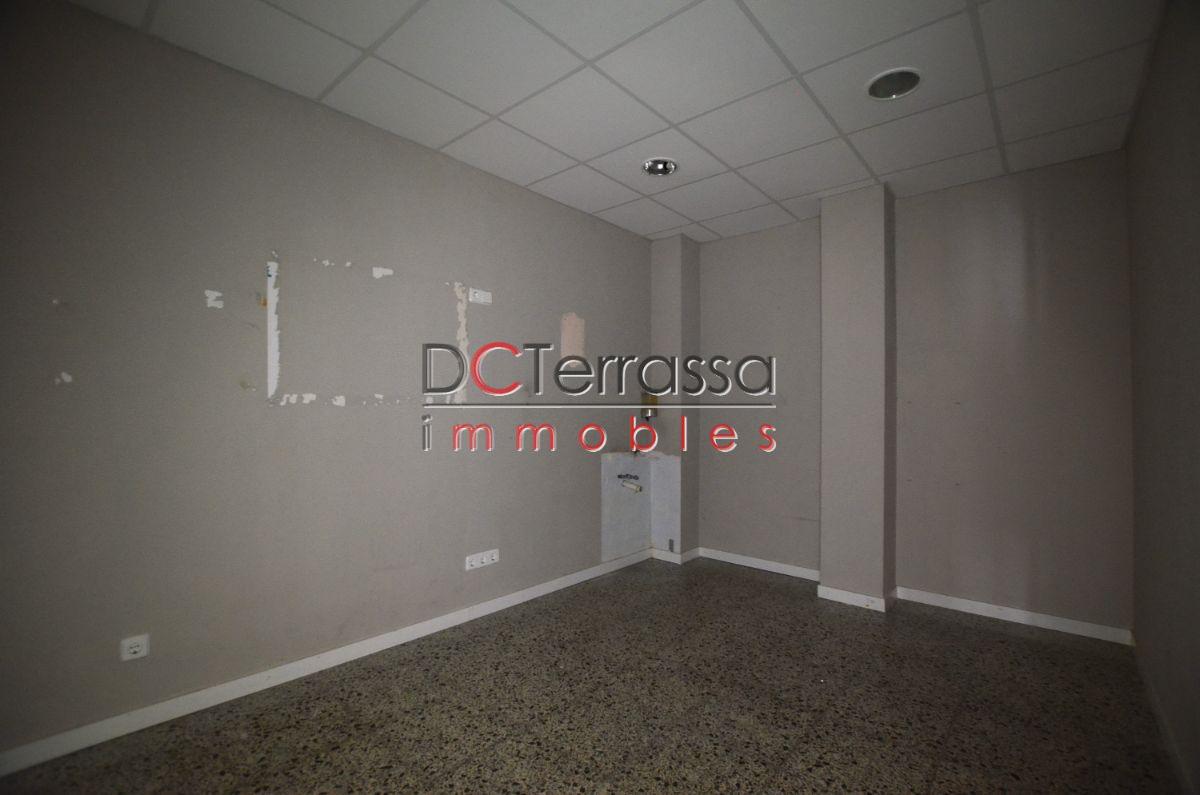 For rent of commercial in Terrassa