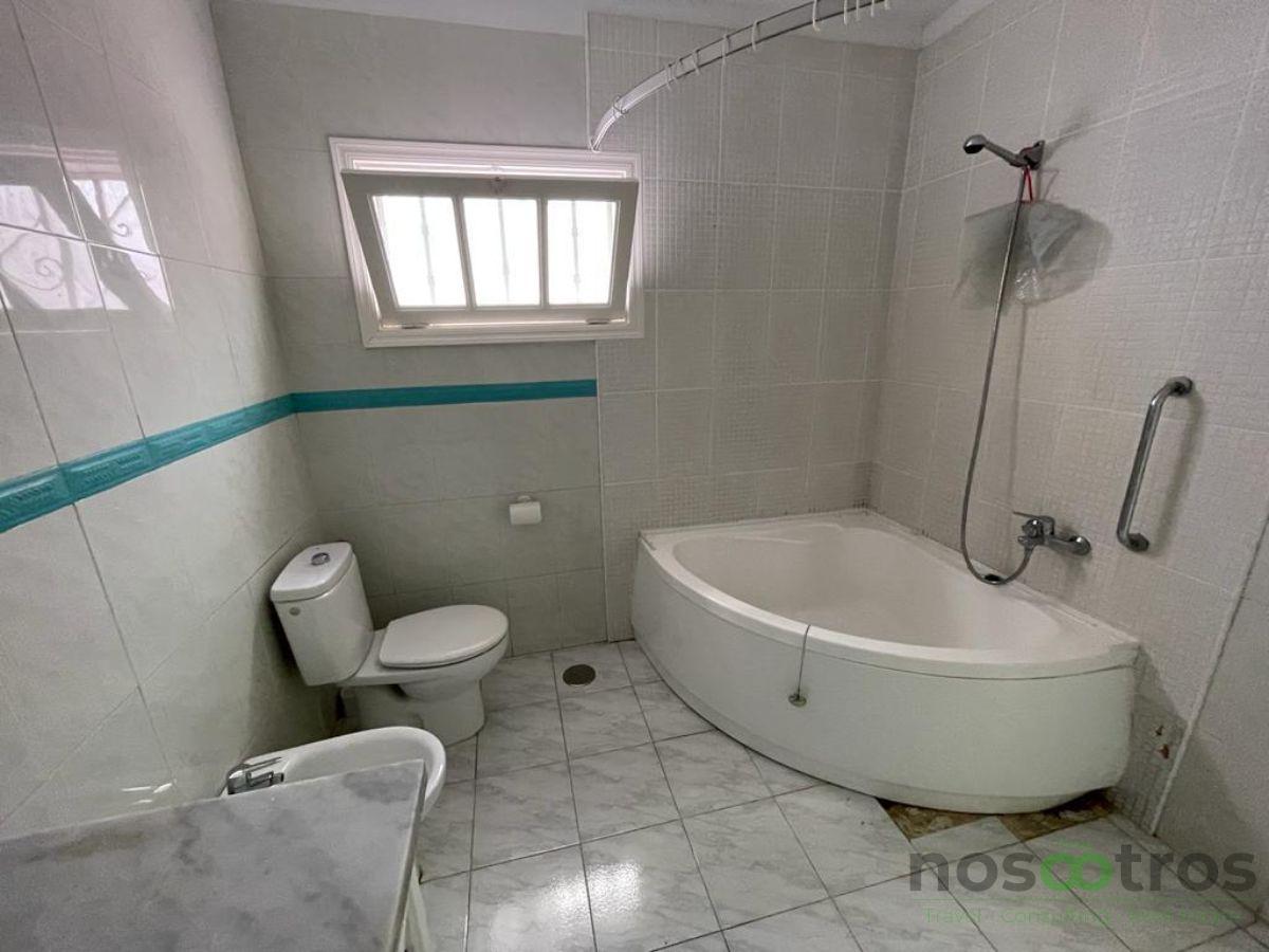 For sale of bungalow in Adeje