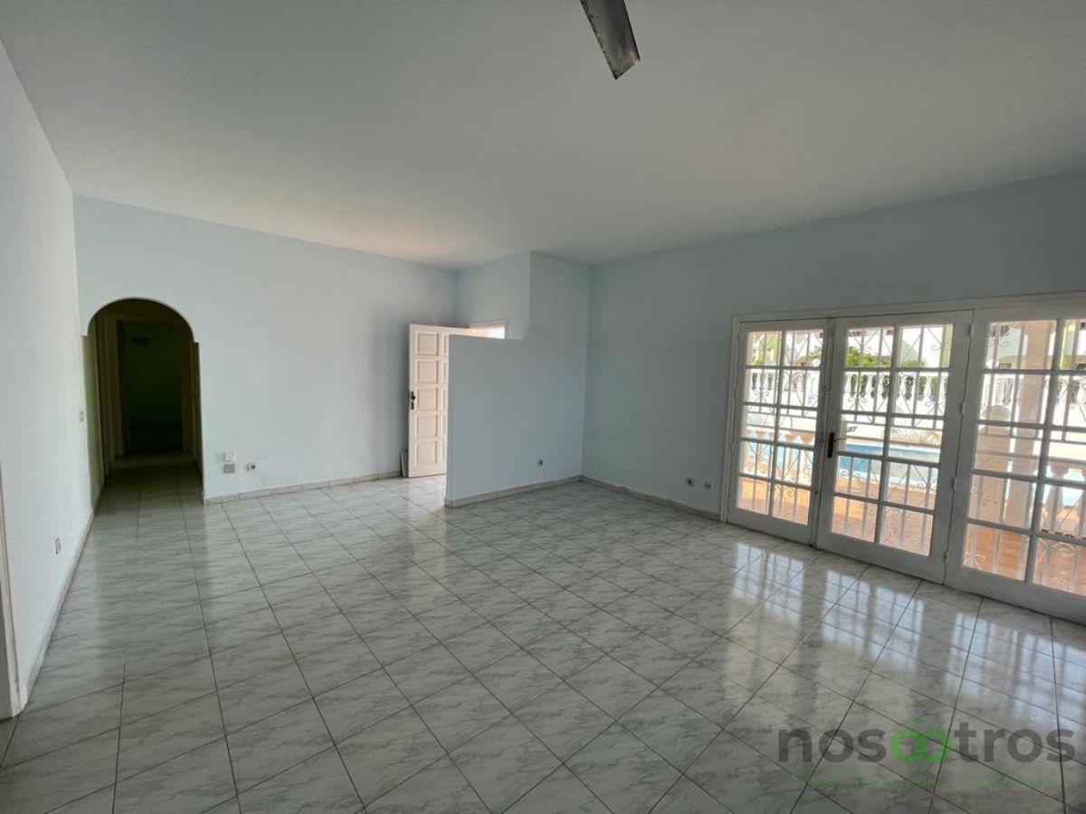 For sale of bungalow in Adeje