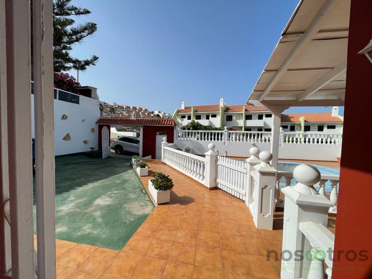 For sale of bungalow in Adeje