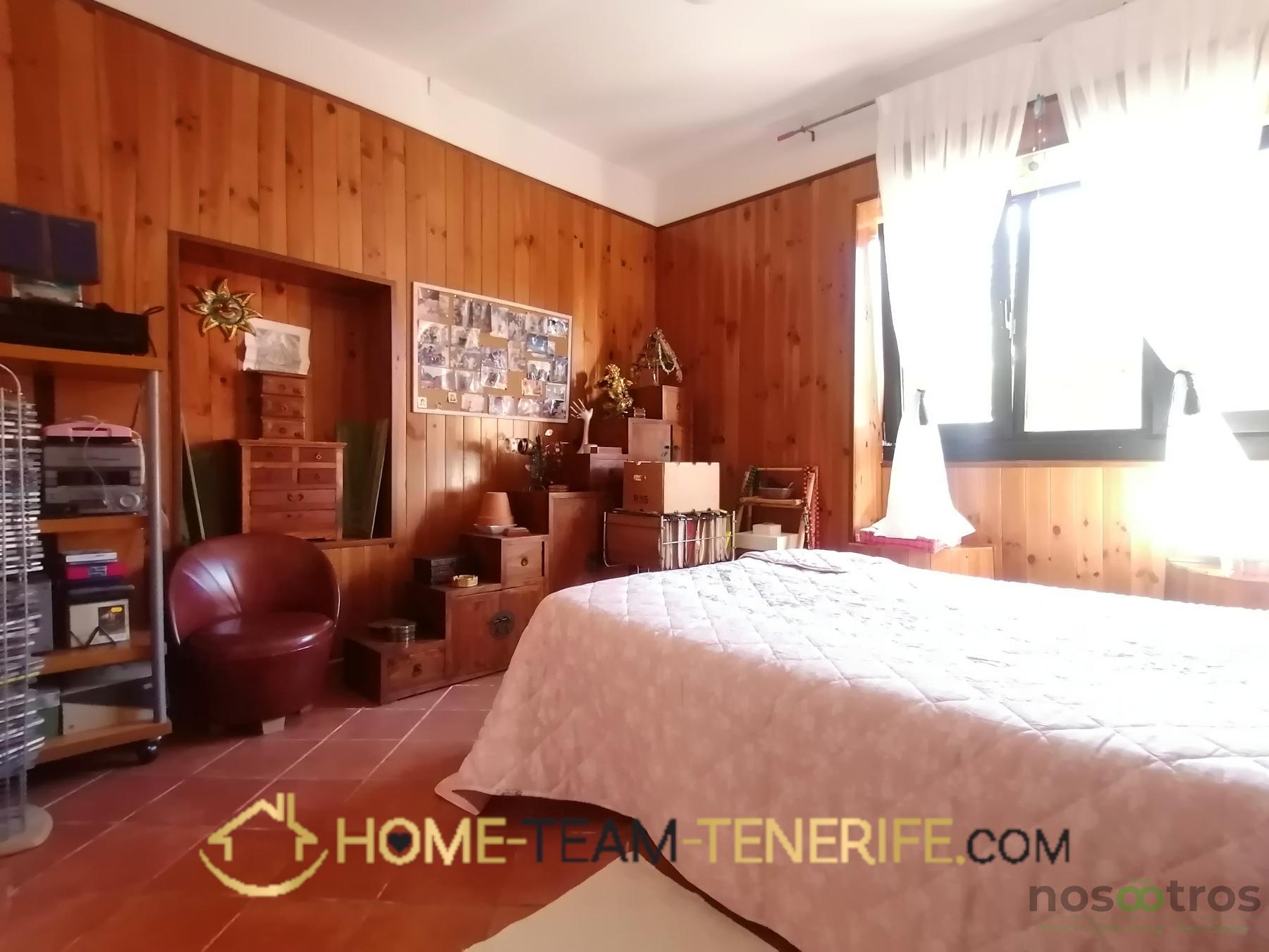 For sale of house in Icod de los Vinos