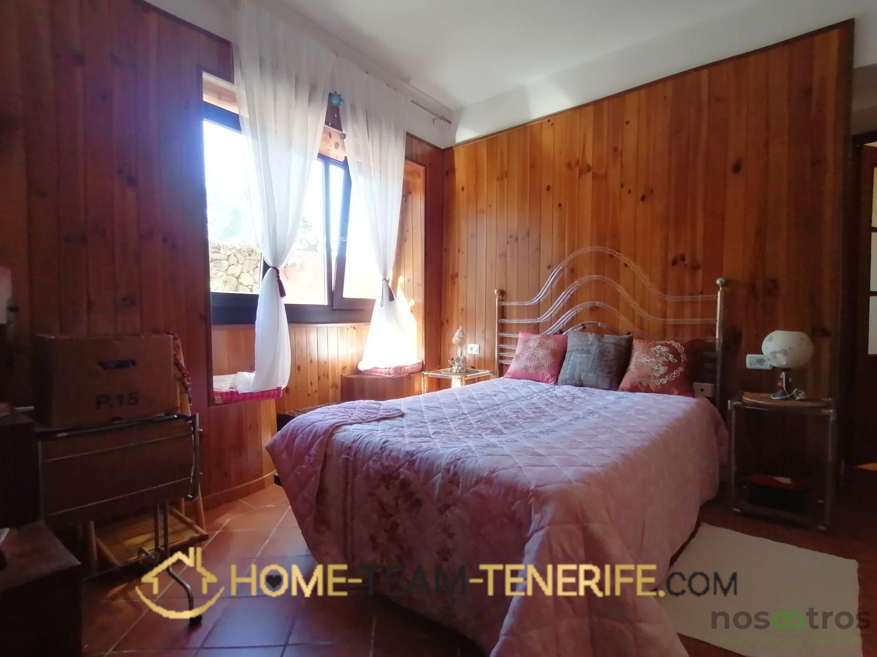 For sale of house in Icod de los Vinos