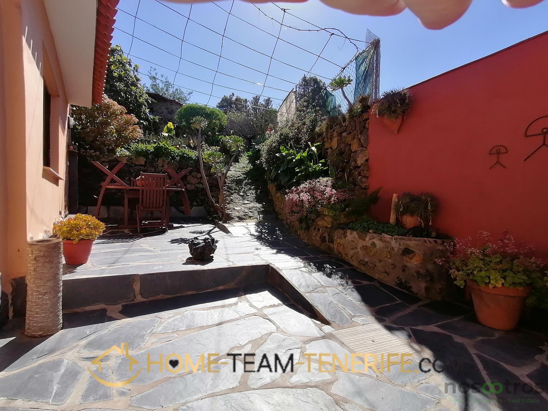 For sale of house in Icod de los Vinos