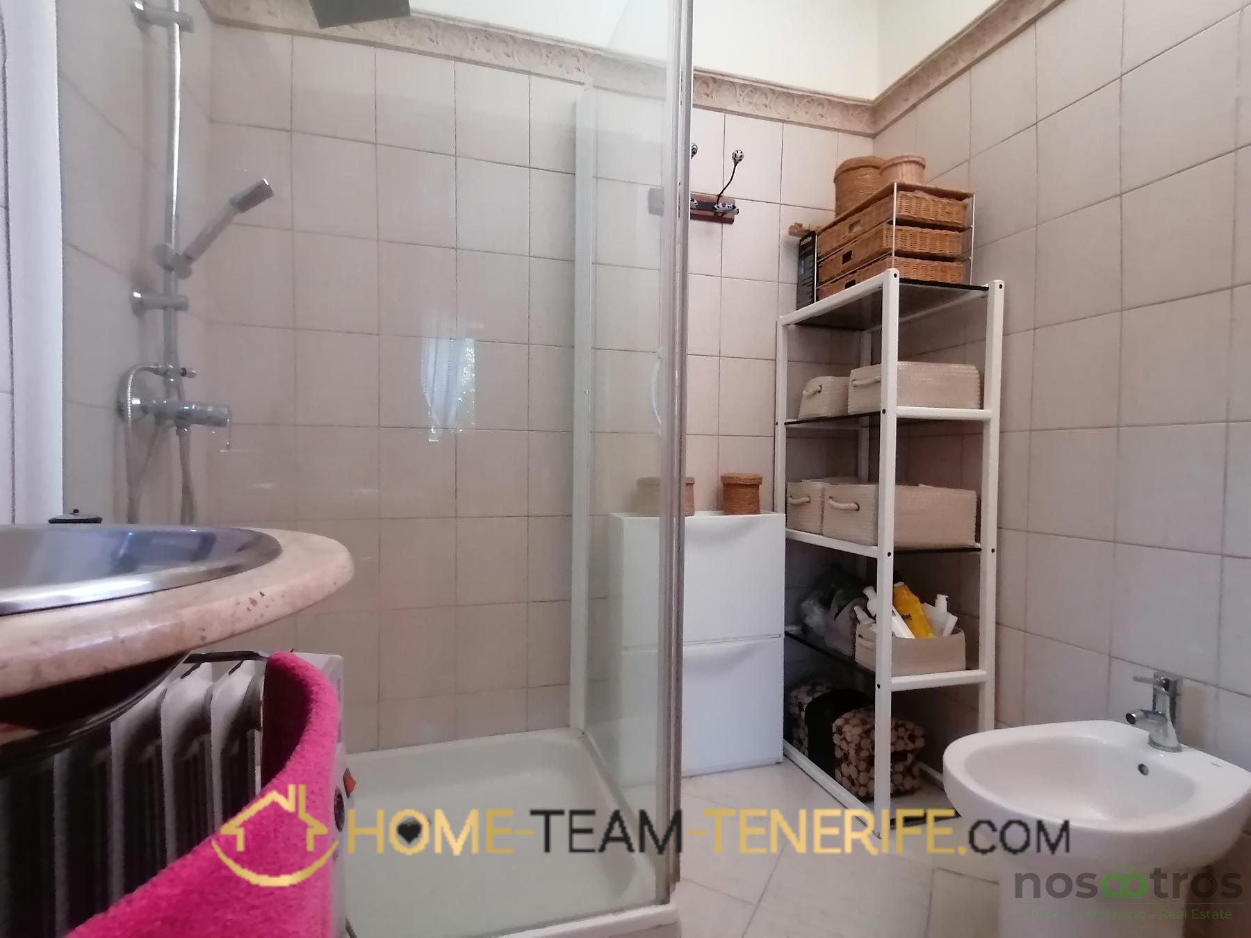 For sale of house in Icod de los Vinos