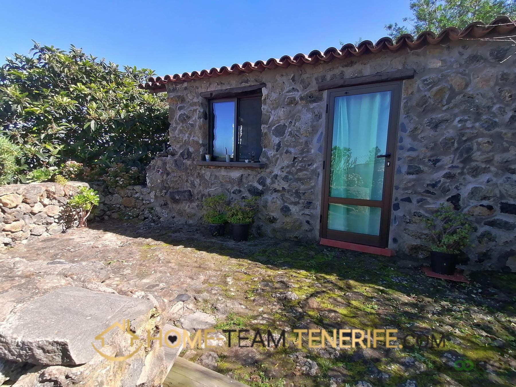 For sale of house in Icod de los Vinos