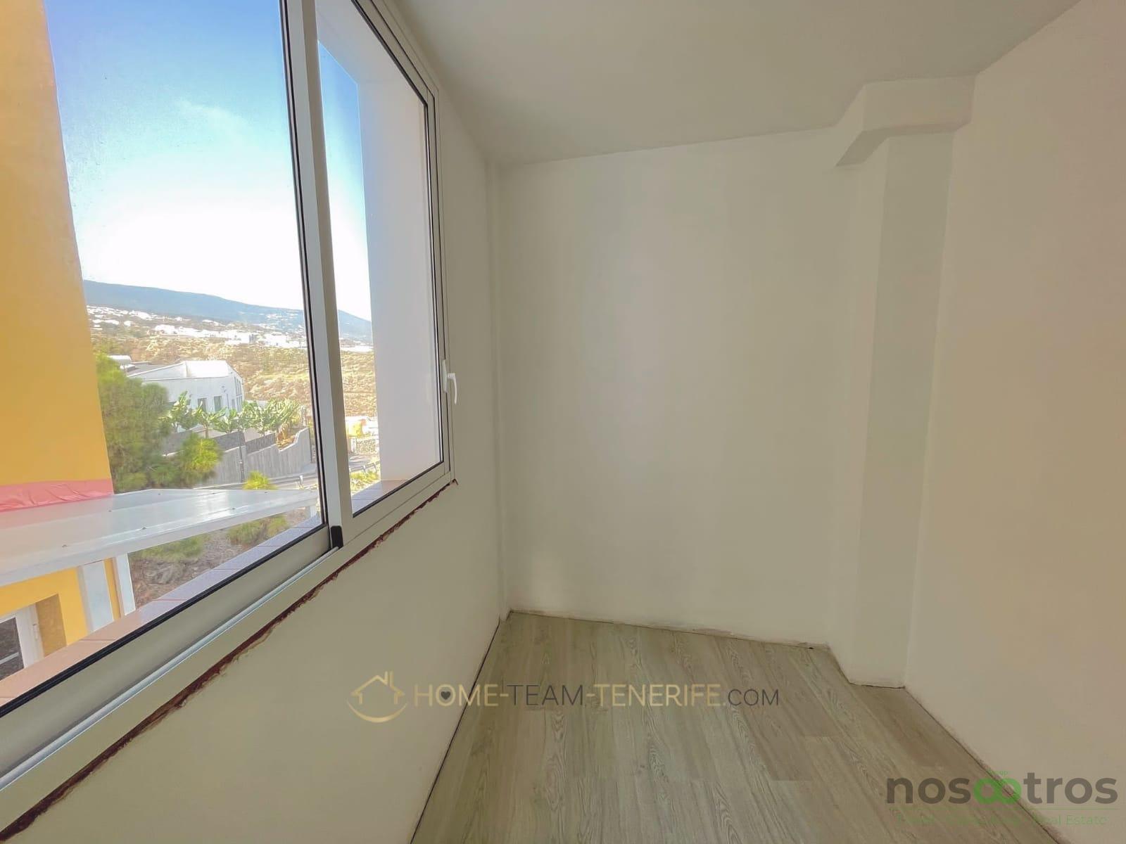 For sale of house in Icod de los Vinos