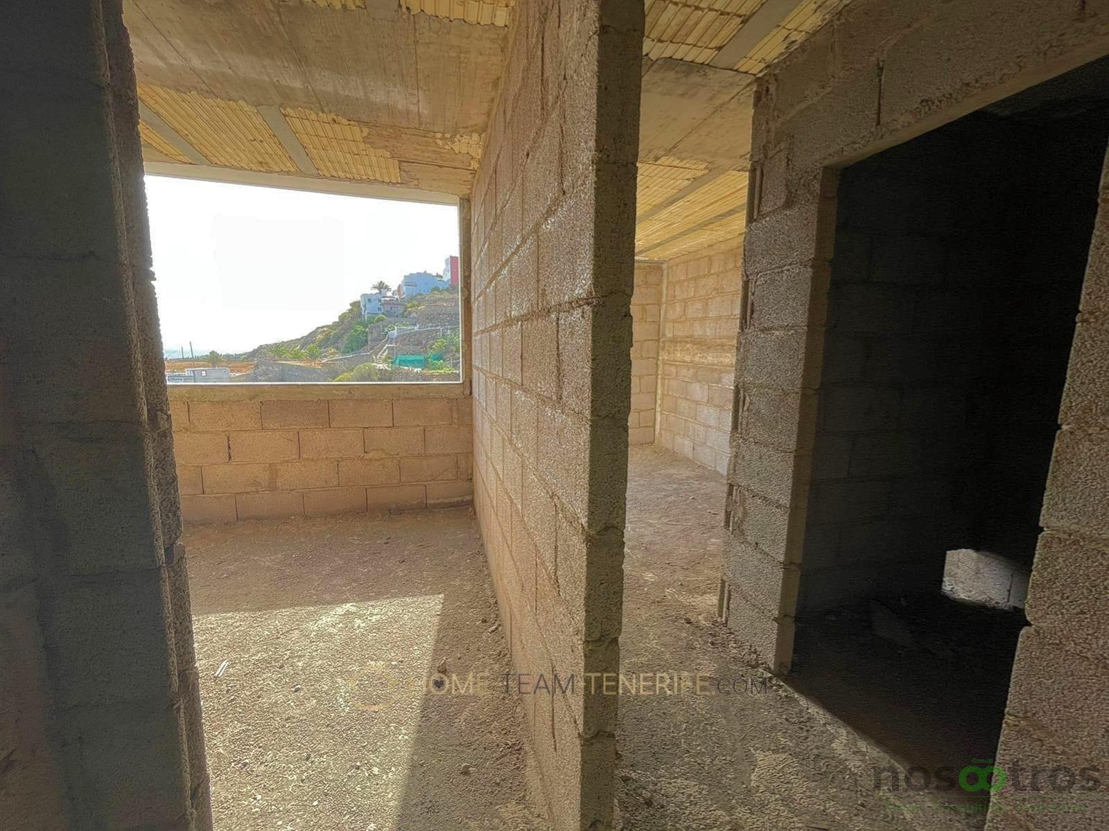 For sale of house in Icod de los Vinos