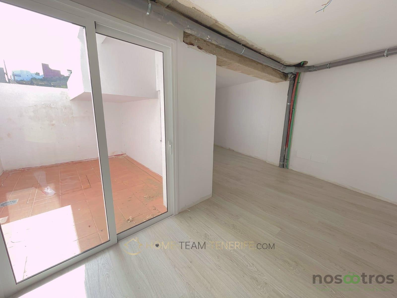 For sale of house in Icod de los Vinos