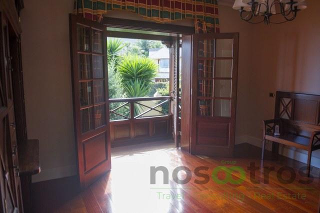 For sale of chalet in La Orotava