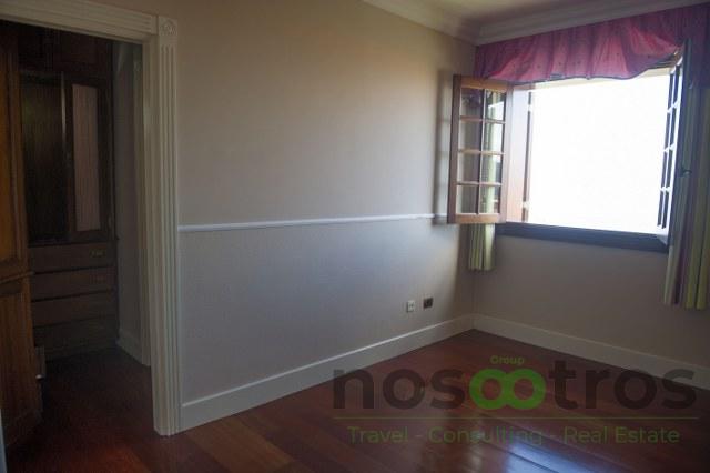 For sale of chalet in La Orotava