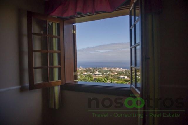 For sale of chalet in La Orotava
