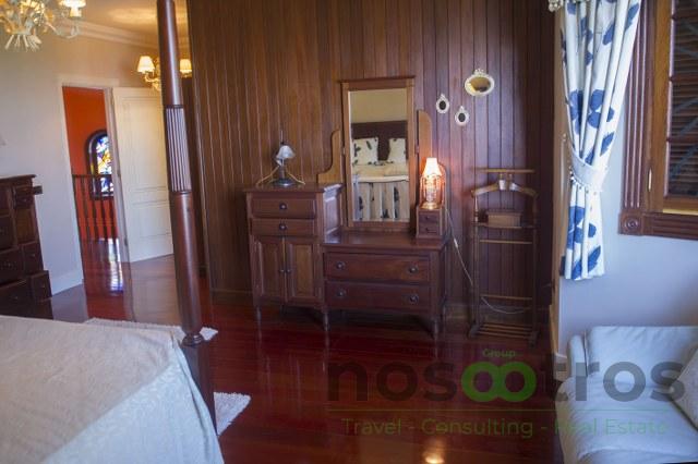 For sale of chalet in La Orotava