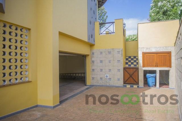 For sale of chalet in La Orotava