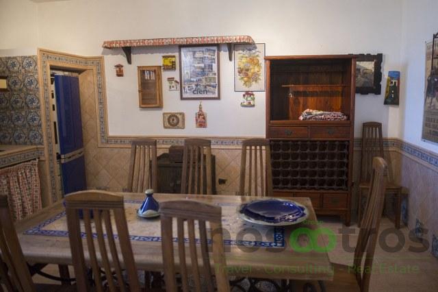 For sale of chalet in La Orotava