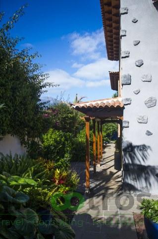 For sale of chalet in La Orotava