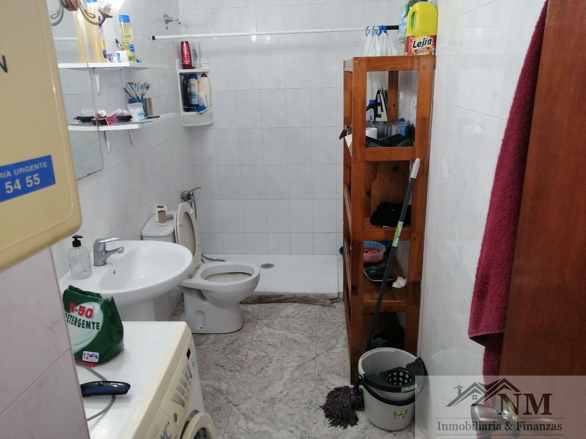 De vânzare din clădire în Adeje