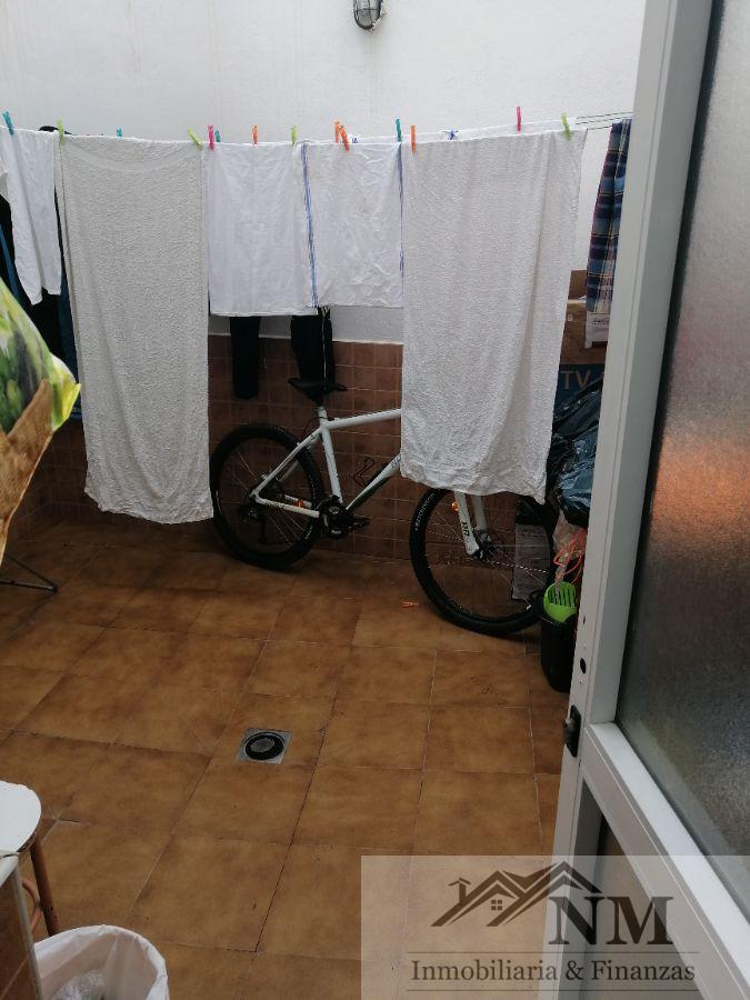 De vânzare din clădire în Adeje