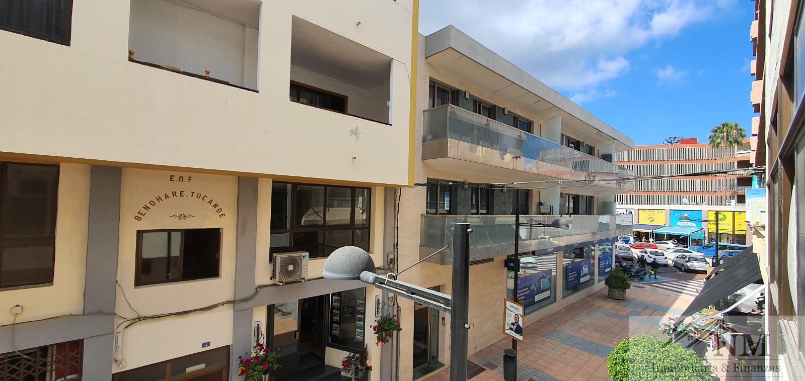 For sale of apartment in Arona