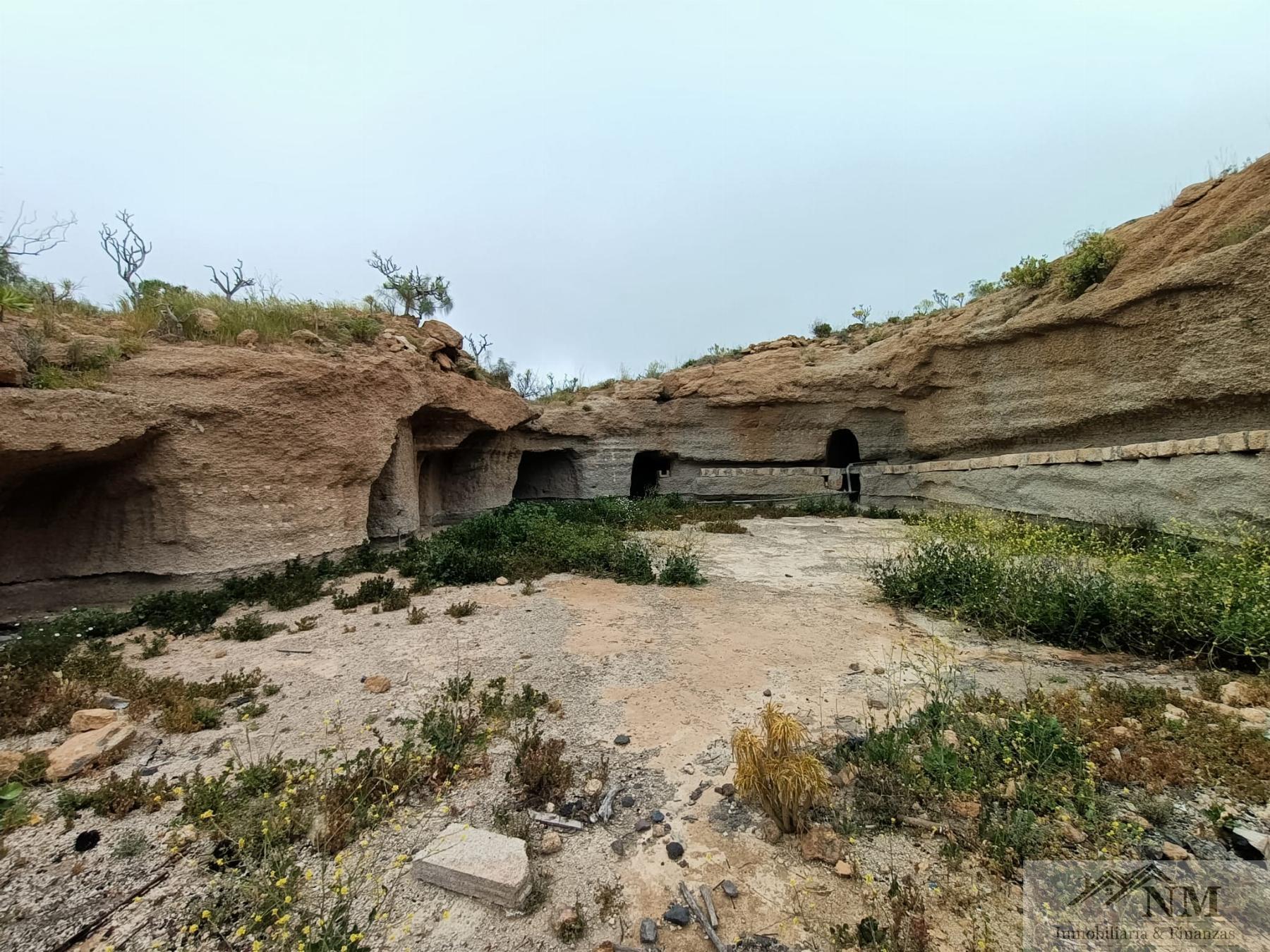 Venta de finca rústica en Granadilla de Abona