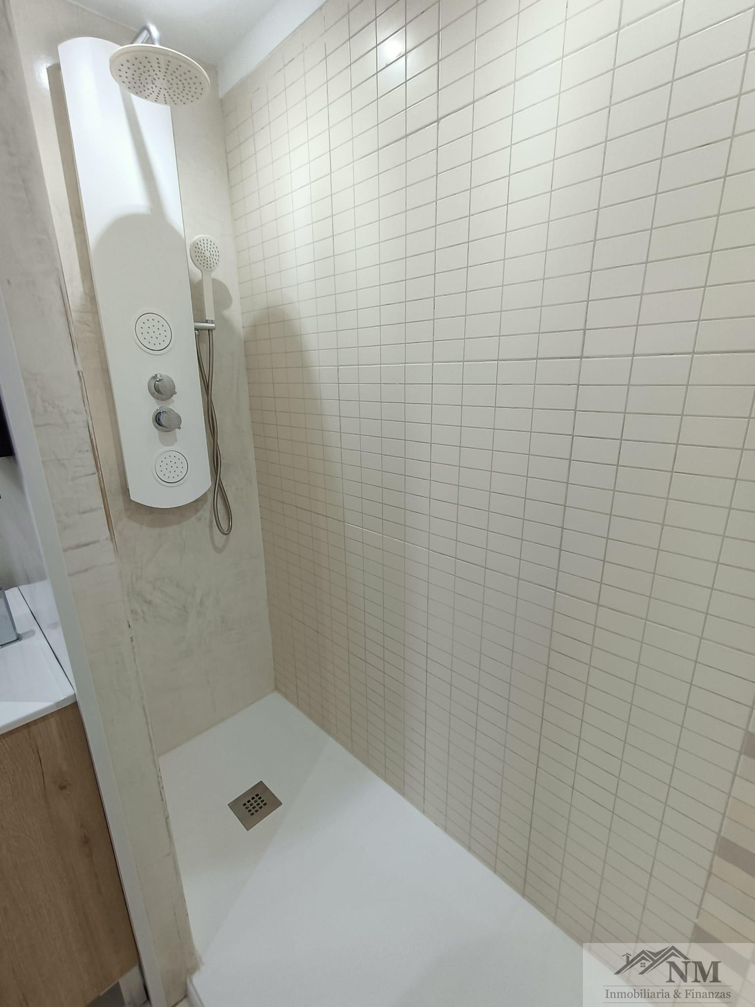 Venta de casa en San Isidro de Abona