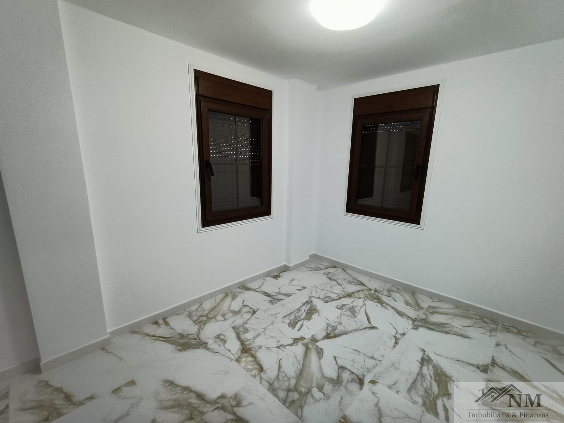 Venta de casa en San Isidro de Abona
