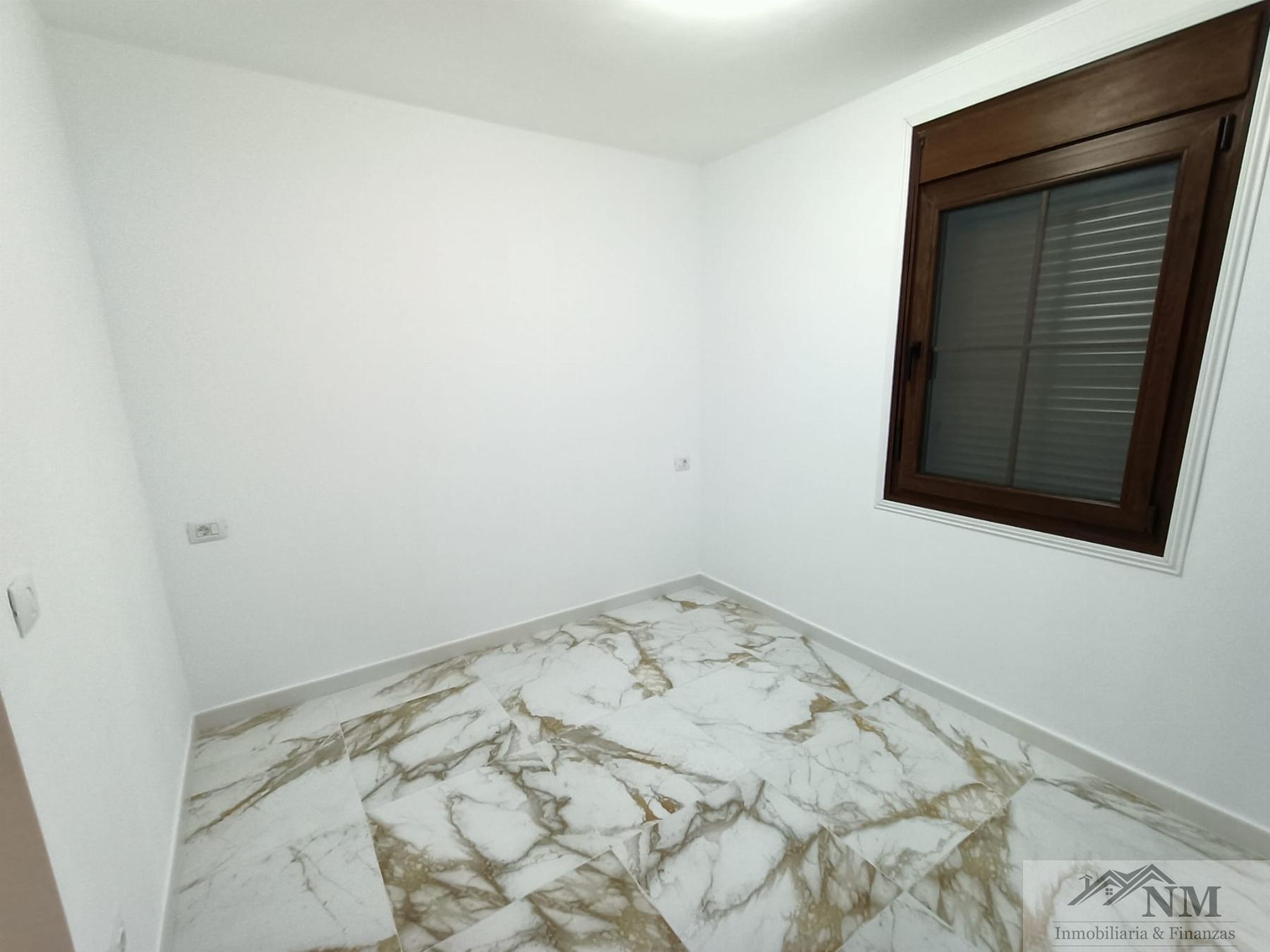 Venta de casa en San Isidro de Abona