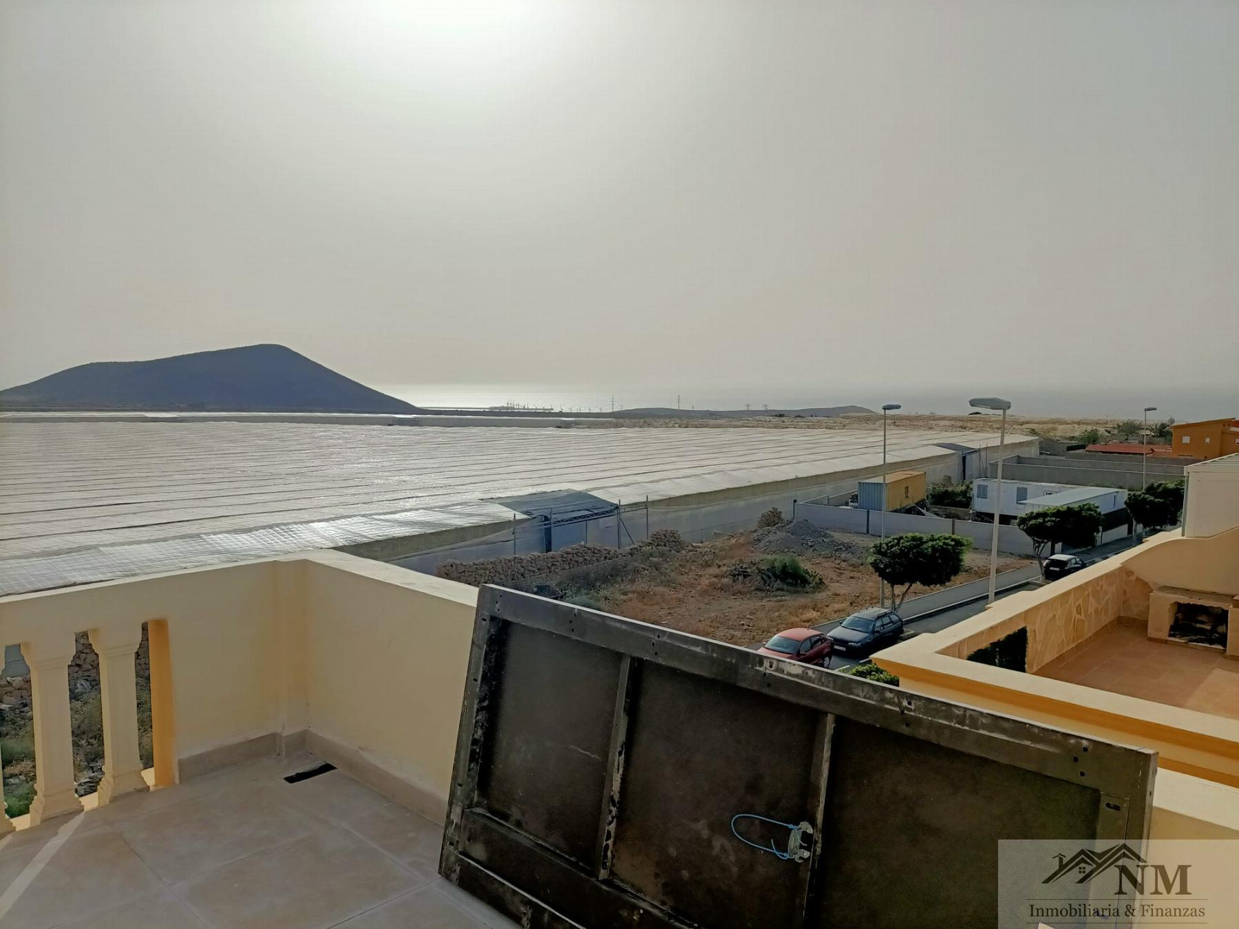 Venta de casa en San Isidro de Abona