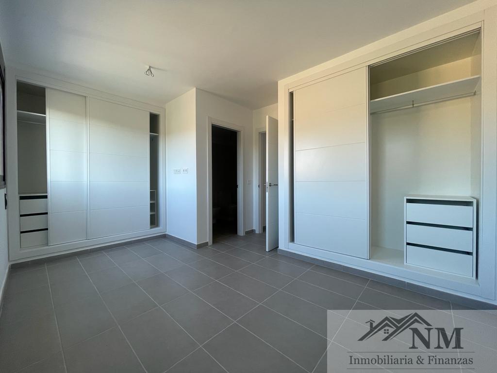 For sale of chalet in El Médano