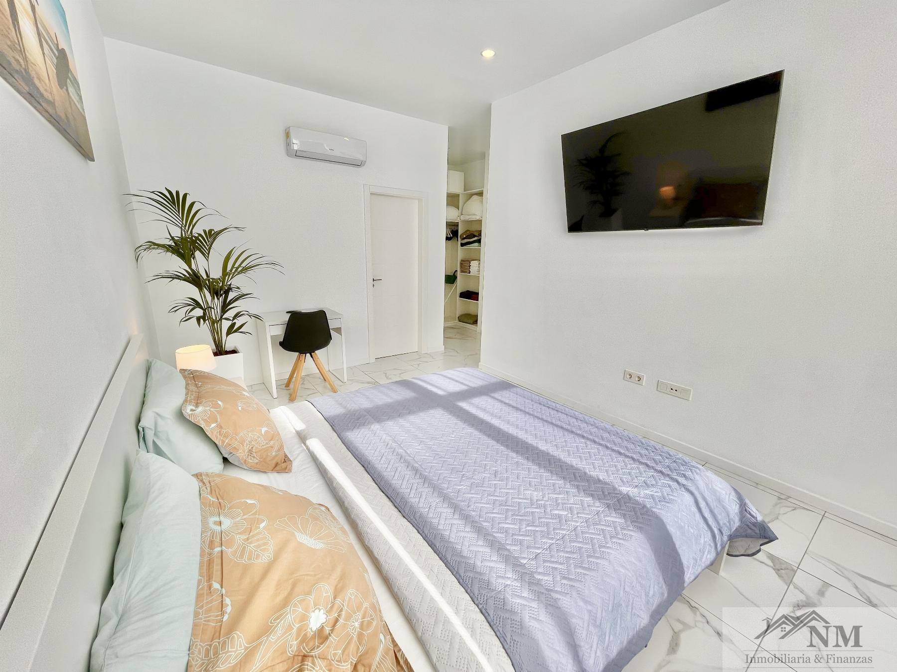 For sale of apartment in Adeje