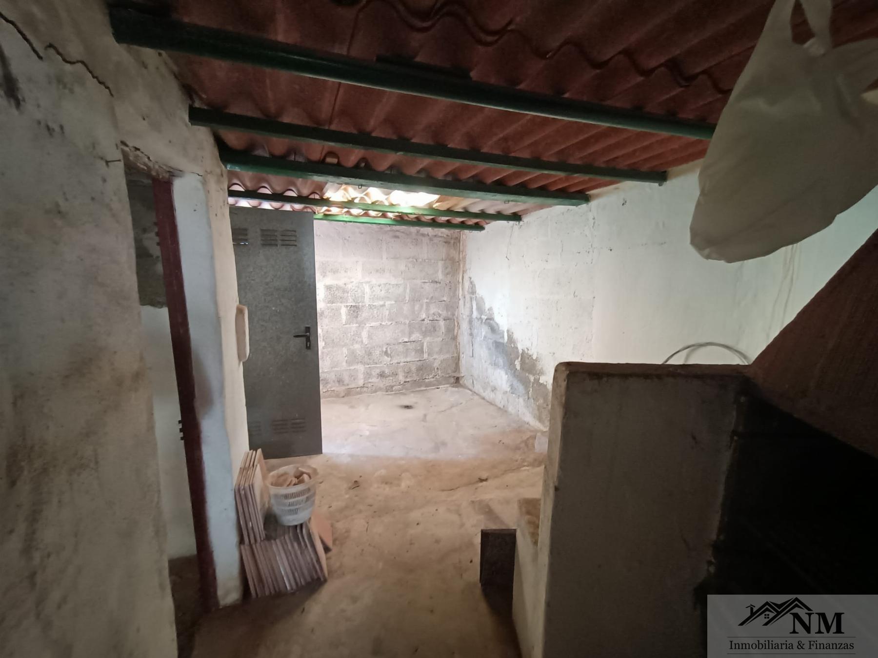 For sale of house in San Isidro de Abona