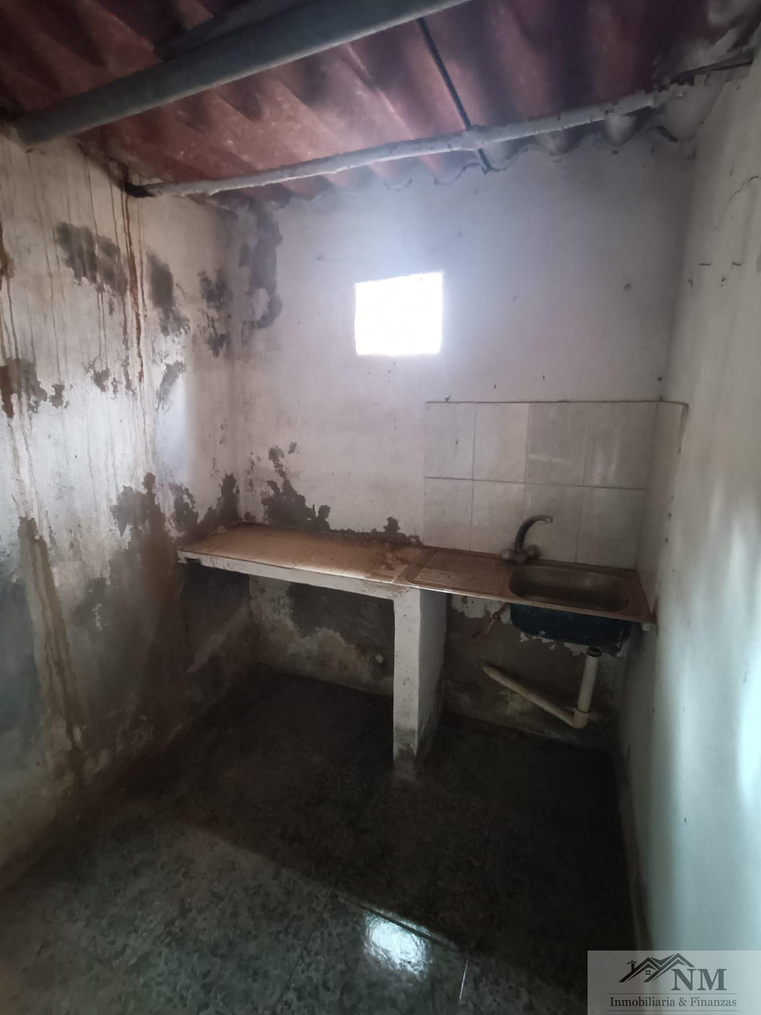 For sale of house in San Isidro de Abona