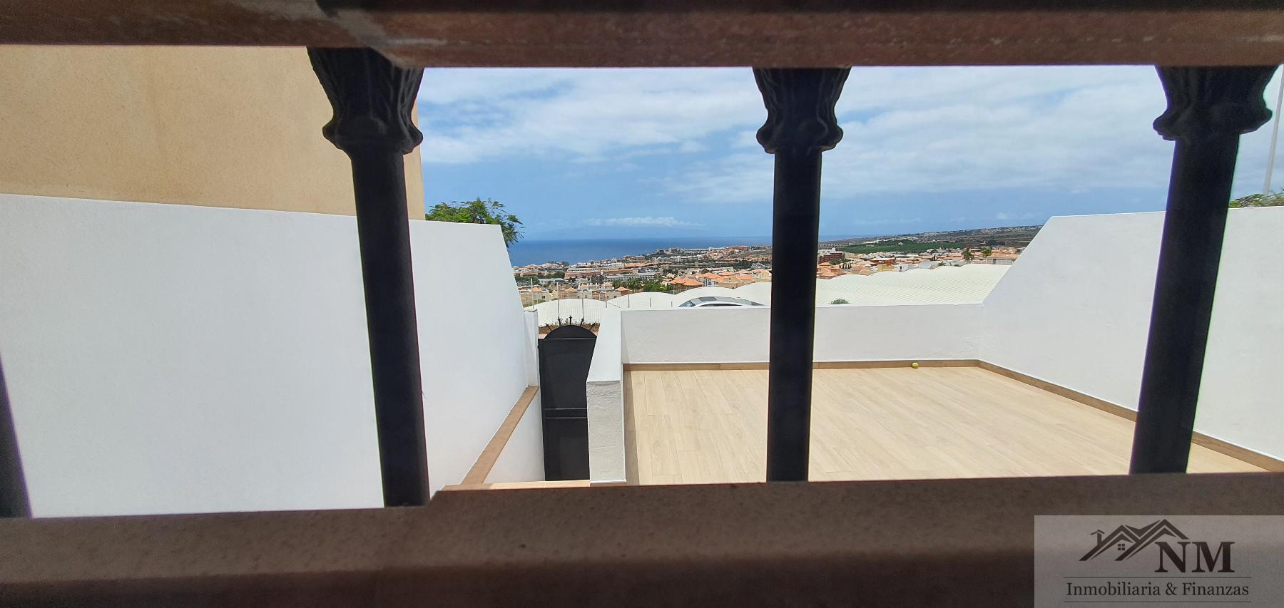 For sale of house in Adeje