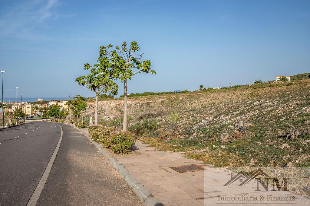 For sale of land in Playa de los Cristianos